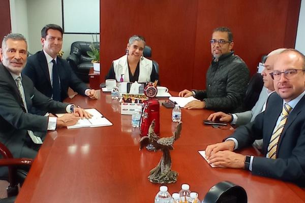 Firman acuerdo Pemex y GPO para el uso del muelle en Topolobampo