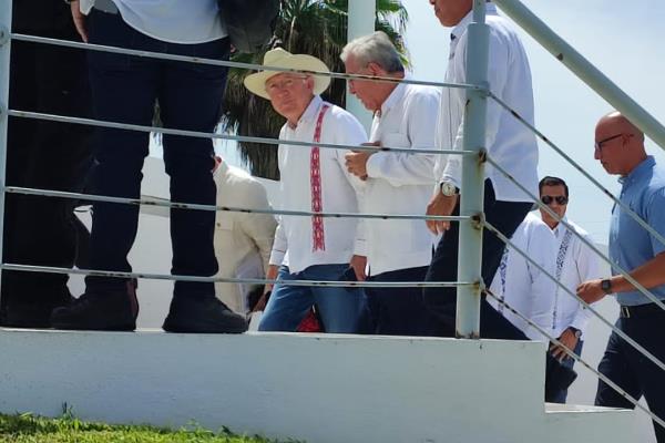 Seguridad, inversión y turismo, temas de la reunión de Rocha con Embajador de EU