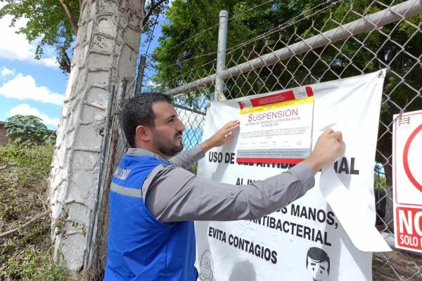 Suspenden empresa que contaminó agua Mochicahui