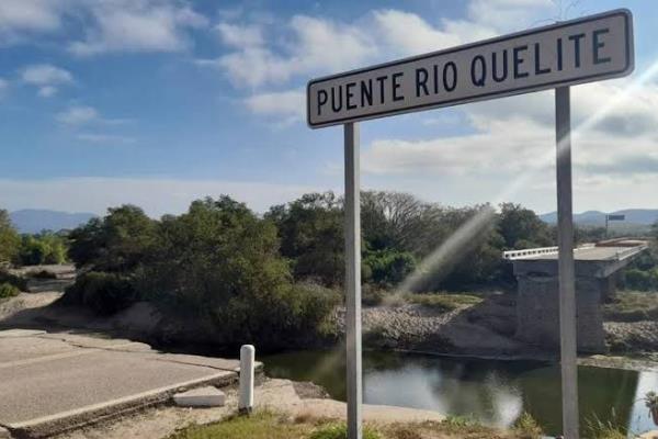 Reportan avistamiento de 2 cocodrilos en el puente de El Quelite