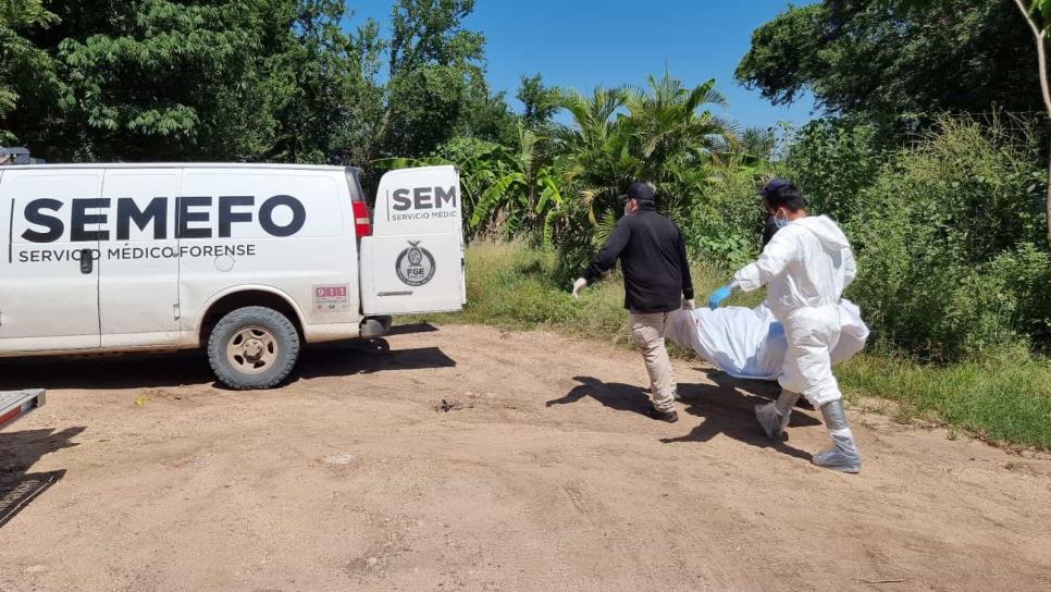 Adulto muere ahogado tras caer a fosa de aguas negras, en Culiacán