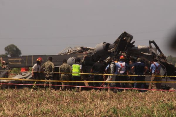 Descartan atentado en desplome de helicóptero de la Marina