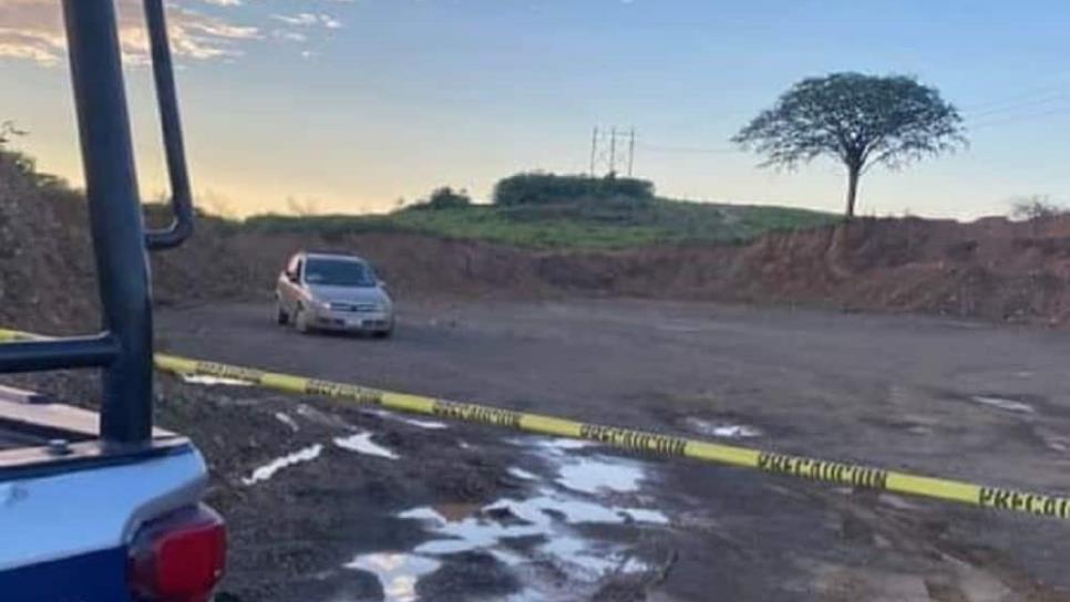 Padre e hijo, los encontrados sin vida en un auto, al norte de Mazatlán