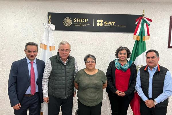 Rocha Moya visita el SAT para solucionar los problemas fiscales de la UAS