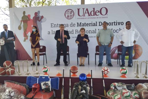 Rectora de UAdeO lamenta llamada de broma sobre mochilas con explosivos