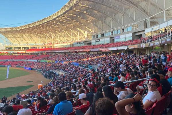 El abucheo en el Teodoro Mariscal es un mensaje para que trabaje más, reconoce «El Químico»