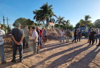 Por obra inconclusa bloquean carretera al penal de Felipe Ángeles