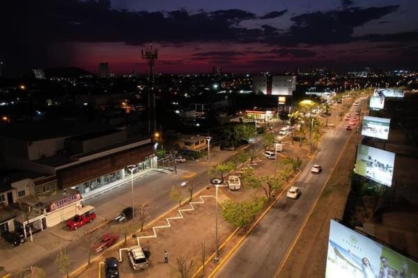 Rocha pide arreglar conflicto entre «El Químico» y Azteca Lighting