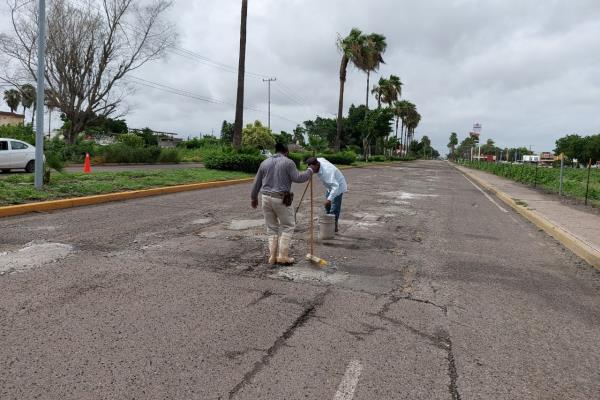 Adquiere Ayuntamiento equipo especializado para reforzar bacheo de Los Mochis