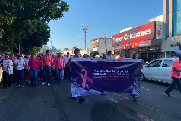 Con caminata conmemoran el Día Internacional de la Lucha contra el Cáncer de Mama en Culiacán