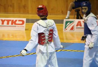 Sinaloense Roberto Medina obtiene dos medallas para la UAS, en evento Internacional