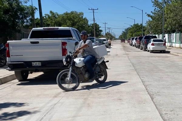 ¿Y el casco? Policías confiscarán motos a conductores sin casco; deberán tomar cursos para recuperarlas