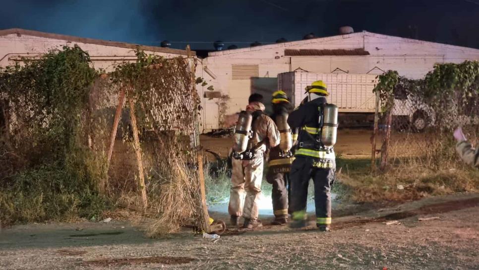 Bodega de Bachigualato donde se registró fuga de sustancia química, queda asegurada por autoridades