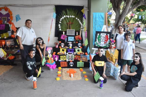 Diputados de Morena realizan primer festival de día de muertos en Ahome