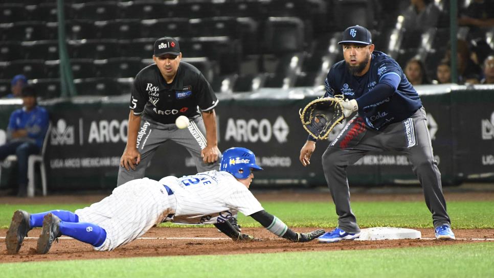 En extrainnings, Algodoneros se impone ante Yaquis