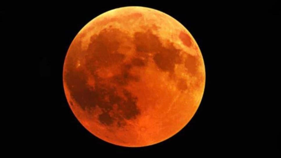 ¿Te perdiste la luna o eclipse de sangre?