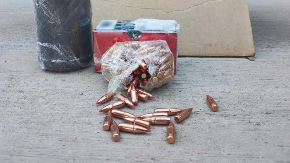 Aseguran pólvora y más de 400 ojivas para fusil en paquetería de Culiacán Aseguran pólvora y más de 400 ojivas para fusil en paquetería de Culiacán