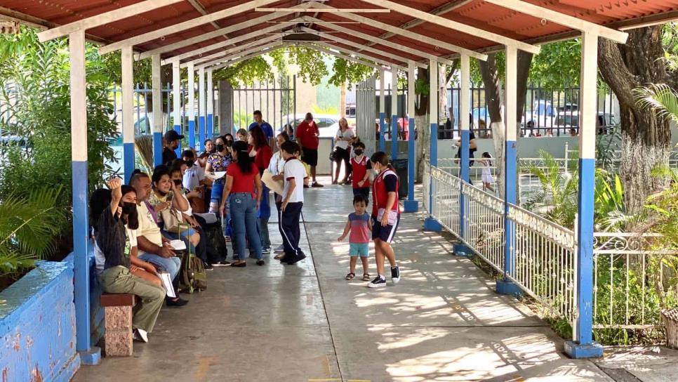 SEPyC analiza colocar filtros en escuelas tras intoxicación de alumnos por drogas