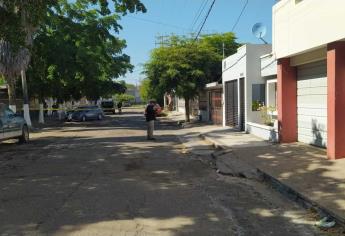 Delincuente entra a una primaria, asalta a los maestros y dispara arma de fuego en Culiacán
