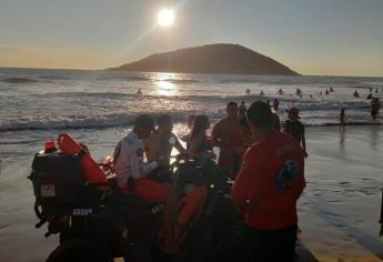 11 mil bañistas visitaron las playas de Mazatlán este fin de semana