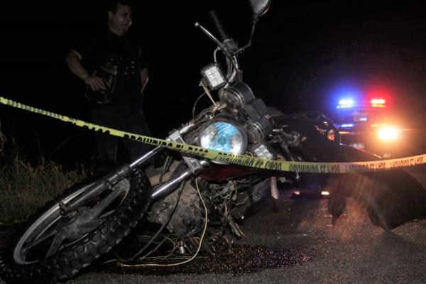 Muere mujer al derrapar su motocicleta en el malecón de Mazatlán