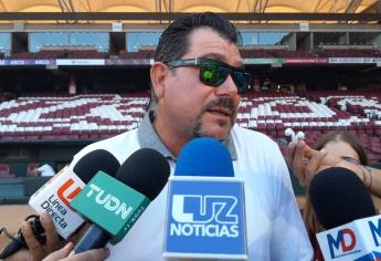 Que siempre no se va; Benjamín Gil se mantienen como mánager de Tomateros