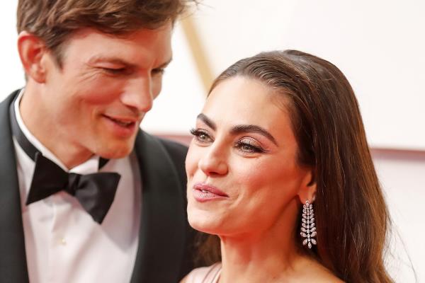 Actriz Mila Kunis (Cisne Negro) recauda 37 millones de dólares para refugiados de Ucrania