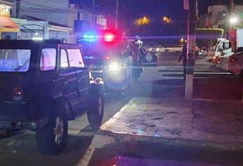 Atacan a balazos a hombre afuera de su casa en Mazatlán
