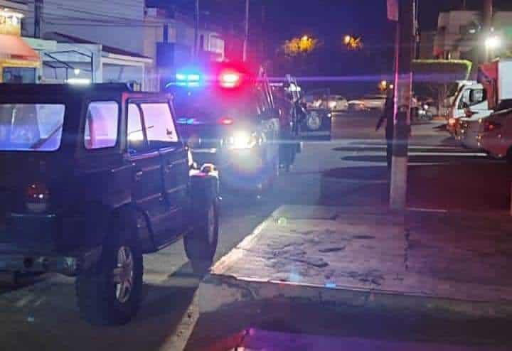 Atacan a balazos a hombre afuera de su casa en Mazatlán