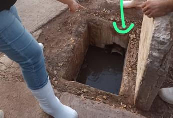 Investigan a funeraria por contaminar dren en Los Mochis