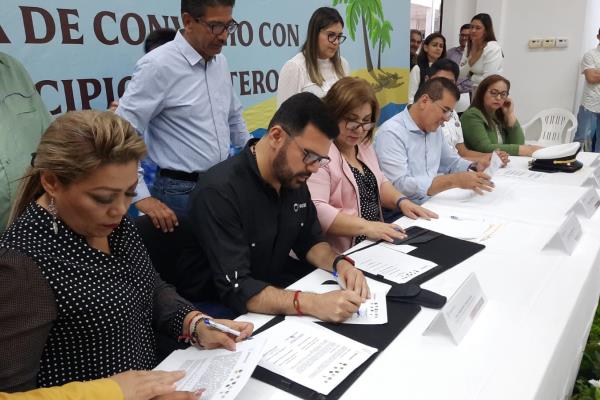 Municipios costeros de Sinaloa firman convenio de colaboración para mantener playas limpias