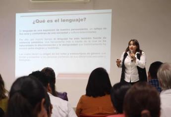 Capacitan a periodistas en lenguaje incluyente y no sexista