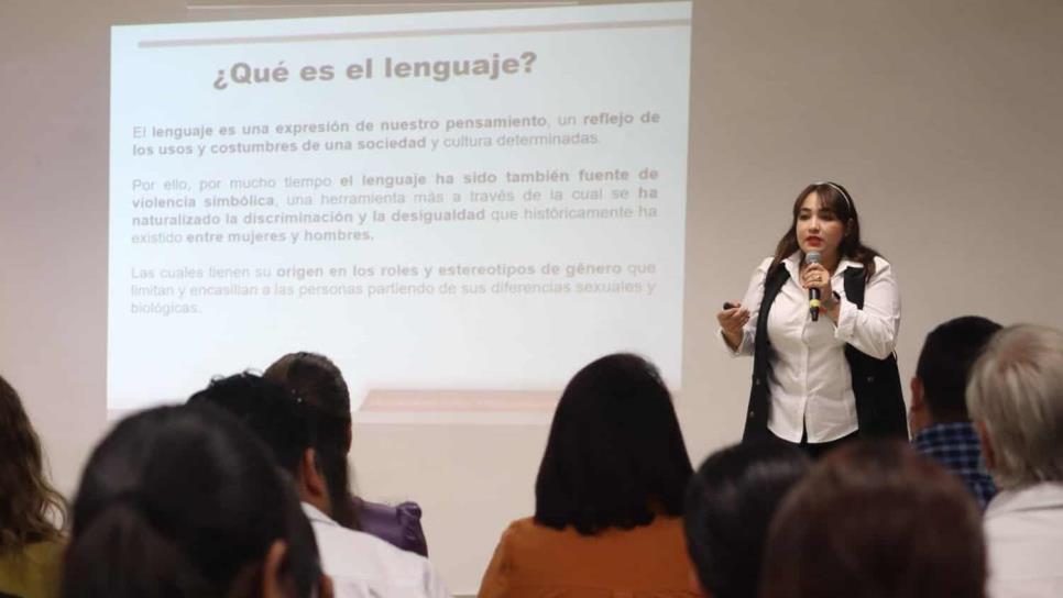 Capacitan a periodistas en lenguaje incluyente y no sexista