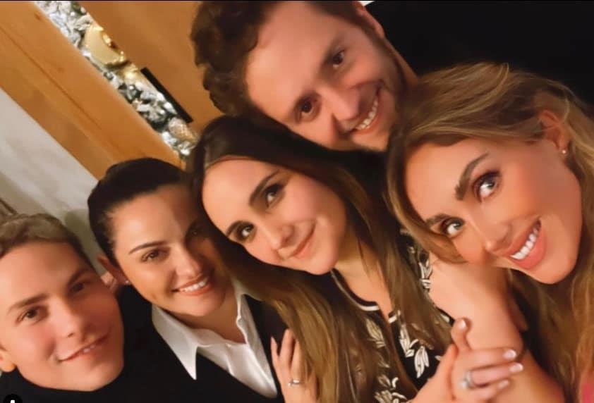 RBD y su reencuentro con gira para el 2023; hay memes del gran ausente