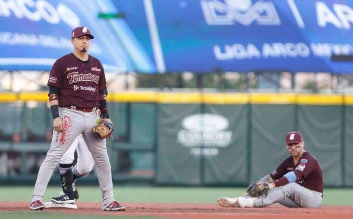 Tomateros pierde clásico ante Naranjeros por cuarta vez en la campaña