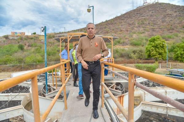 Gerardo Vargas se compromete a mejorar la calidad del agua en todo Ahome, antes de que acabe su administración