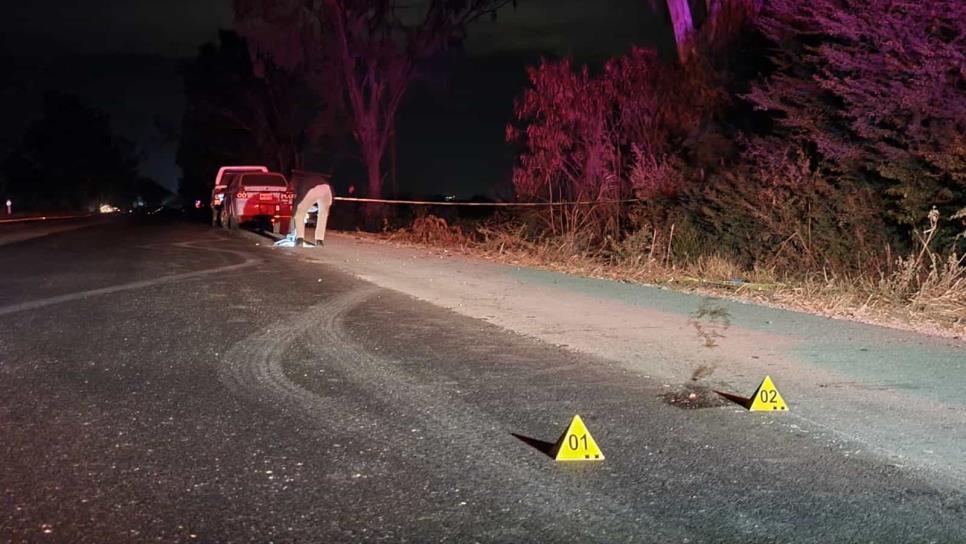 Vehículo arrolla y mata a un hombre sobre la autopista Culiacán-Mazatlán