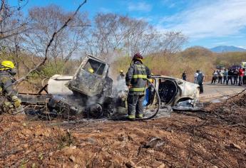 Suman 4 muertos tras choque de pipa y BMW en Sanalona