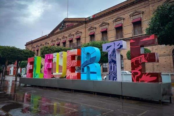 Gobierno de El Fuerte implementa Viernes de Películas en el Museo-Mirador