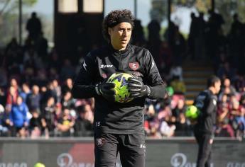 Guillermo Ochoa debuta con derrota en el Salernitana