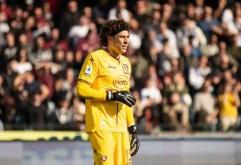 Las espectaculares atajadas de Memo Ochoa en su debut en la Serie A