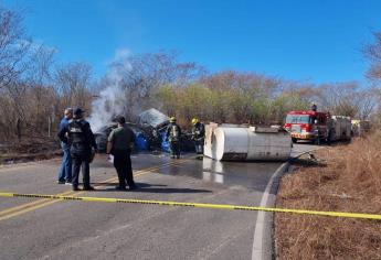 Identifican a los calcinados de choque entre pipa y automóvil