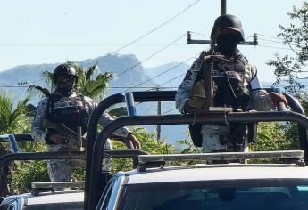 Sicarios despojan a punta de pistola otra camioneta, ahora en «La Costera» en Salvador Alvarado