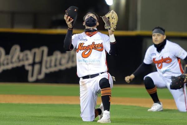 Naranjeros humilla a Guasave y se apunta el primero