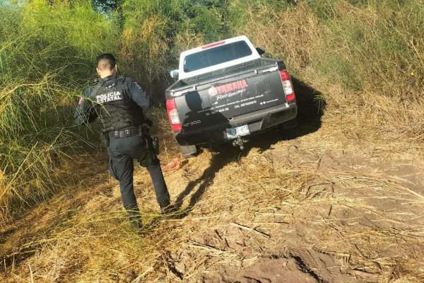 Policías de Angostura recuperan camioneta; tenía 24 horas robada