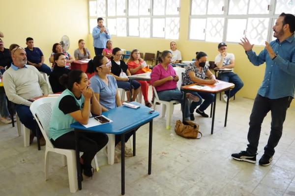 Llega incubadora de negocios a La Noria