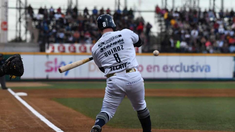 Algodoneros gana juego pendiente y se empata la serie 2-2 ante Naranjeros