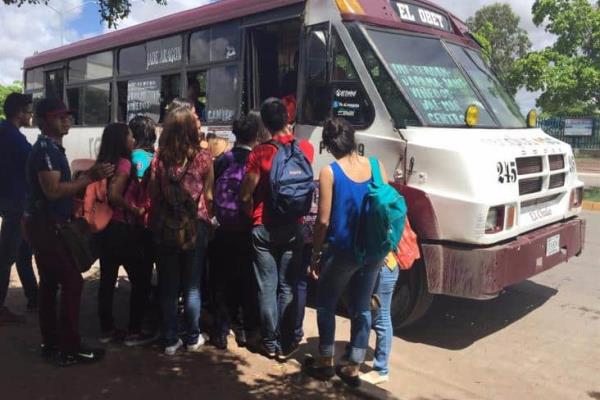 Que no te la apliquen, la credencial de estudiante vencida también es válida