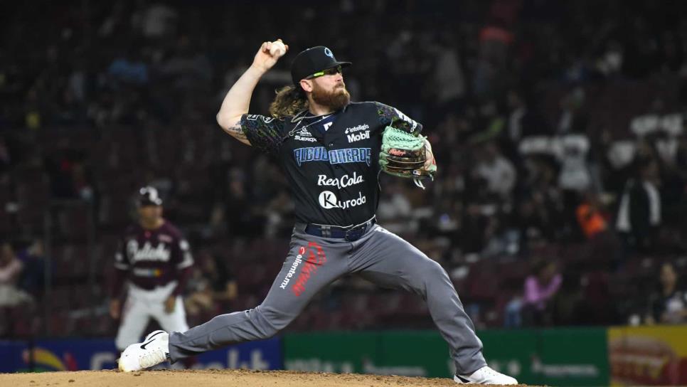 Matt Pobereyko enfrentará a Elian Leyva en el Estadio Sonora