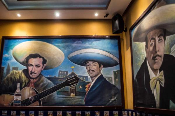 Así es El Tenampa: la cantina de Garibaldi donde «vivía» José Alfredo Jiménez